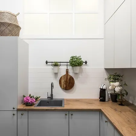 Apartment Cozy Historical Charm In Old Town