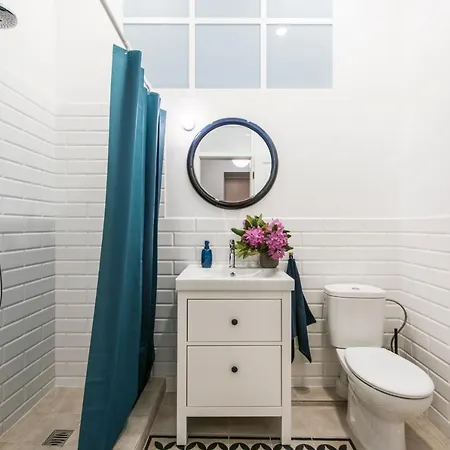 شقة Cozy Historical Charm In Old Town